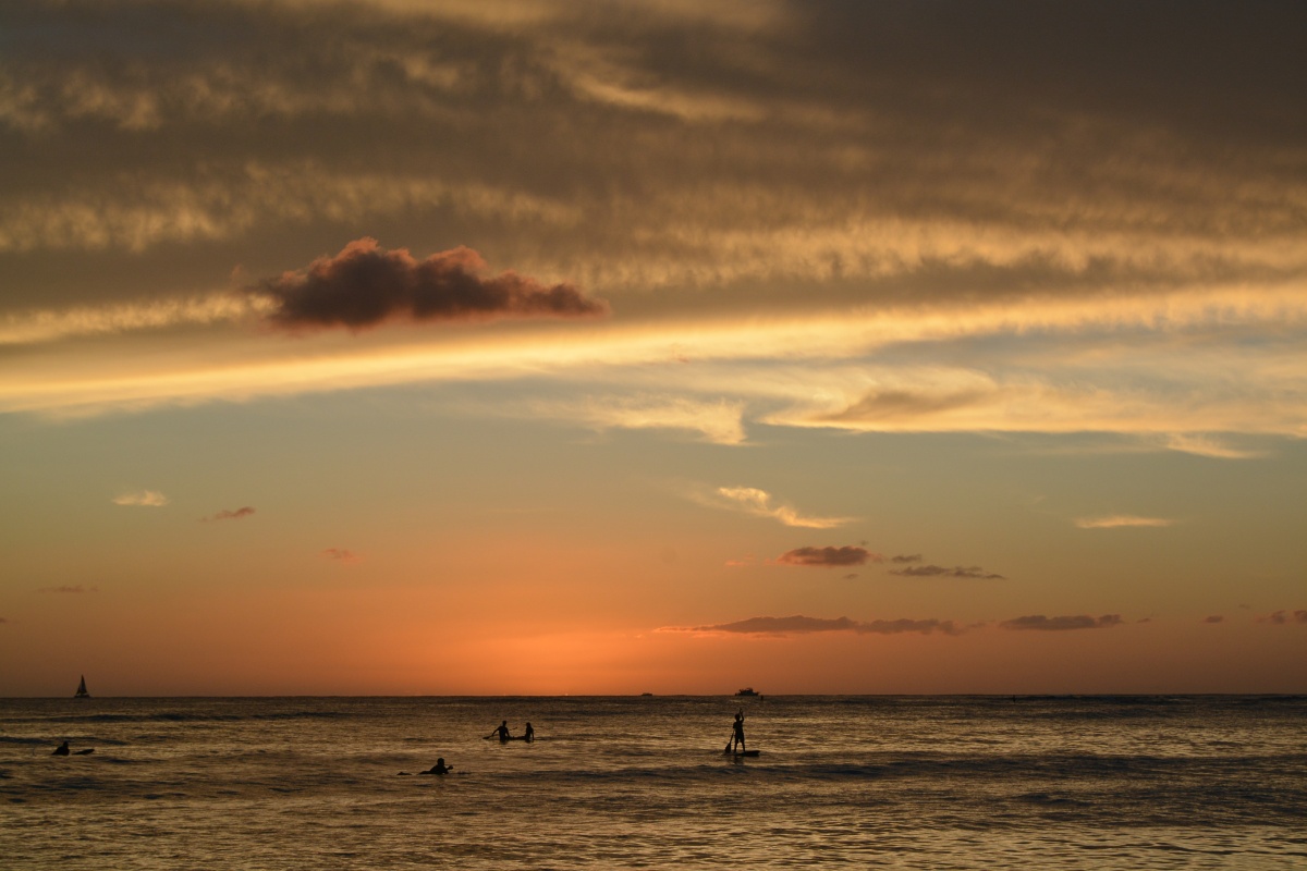 03_RON_9817_Waikiki_Beach