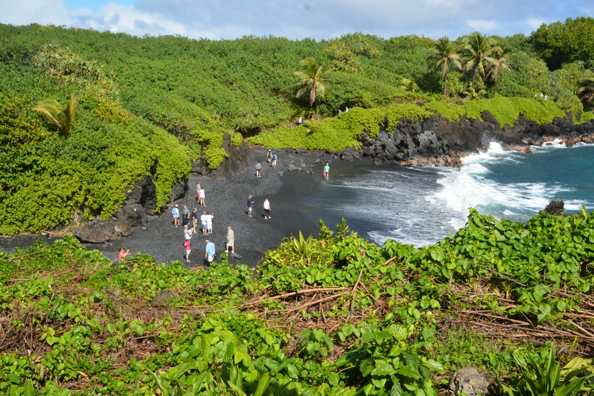 07_RON_47_Black_Sand_Beache