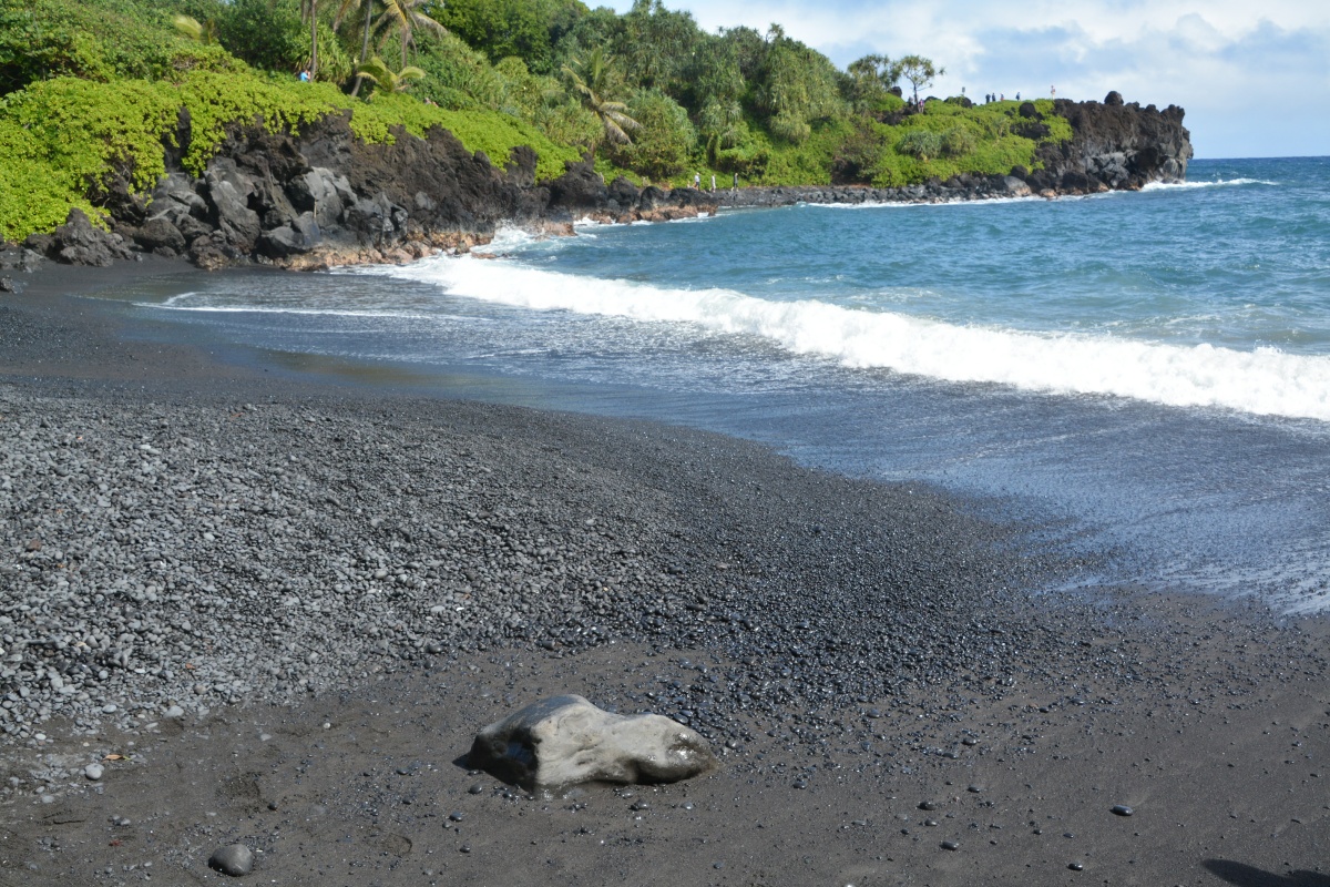 07_RON_49_Black_Sand_Beache