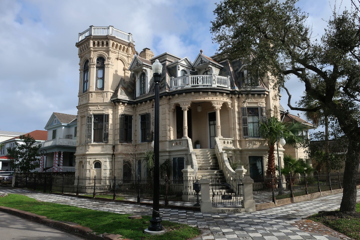 D Galveston historic home 0415