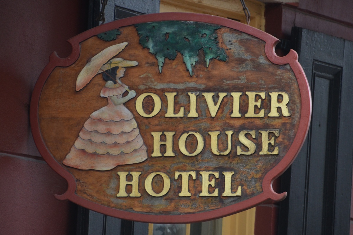 C Olivier House Hotel 1