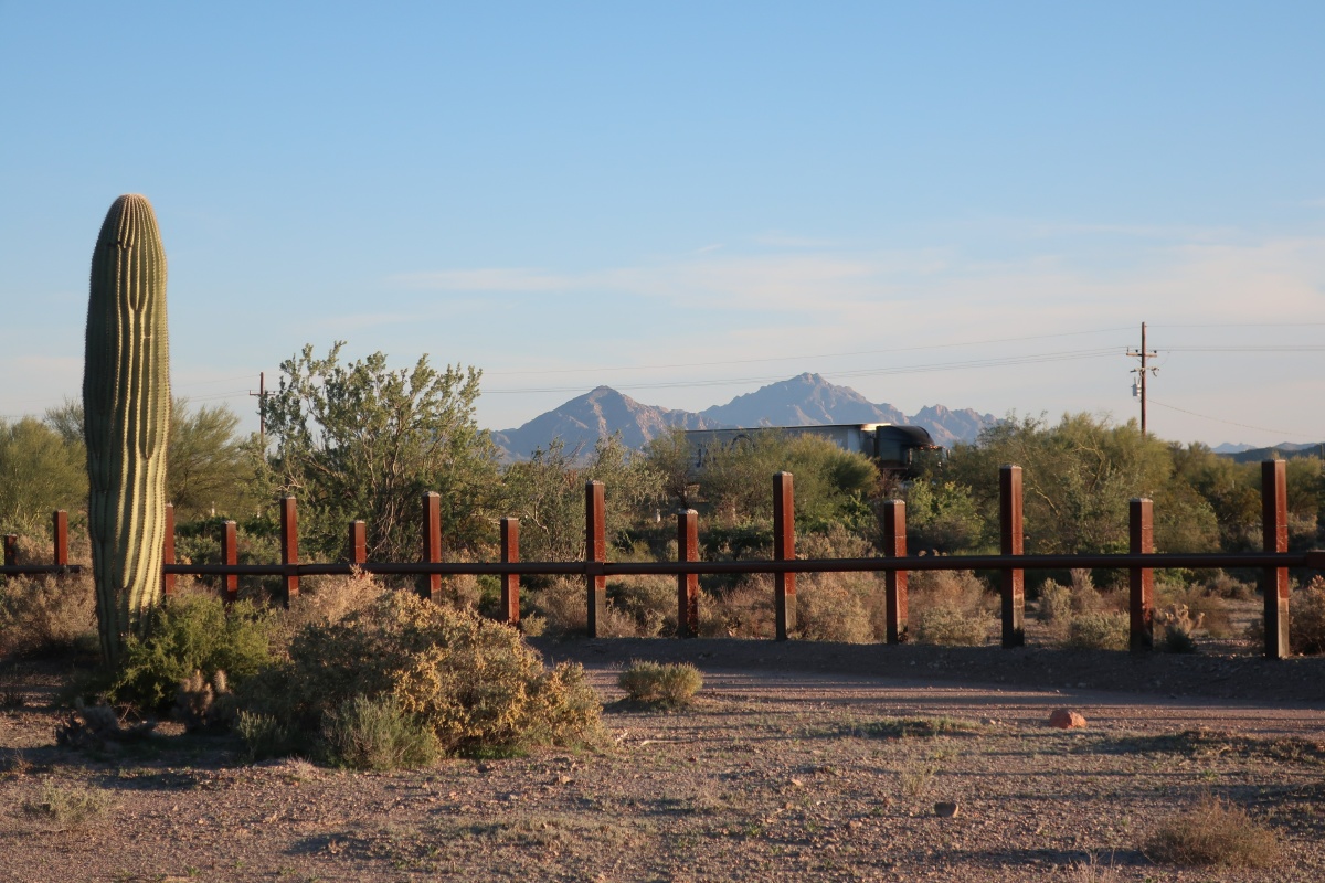 Organ Pipe Cactus National Monument Fence to Mexico IMG_0770