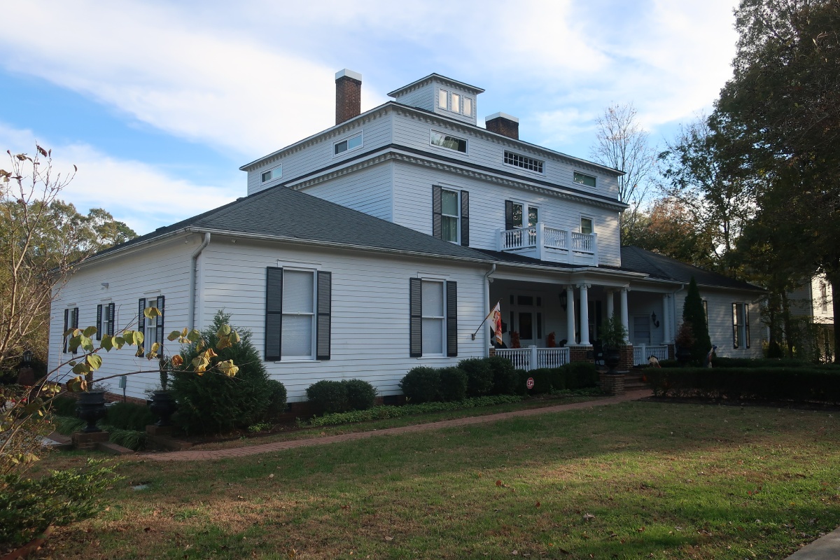 D Wake Forest 0877