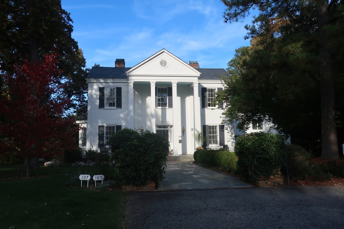 D Wake Forest 0880