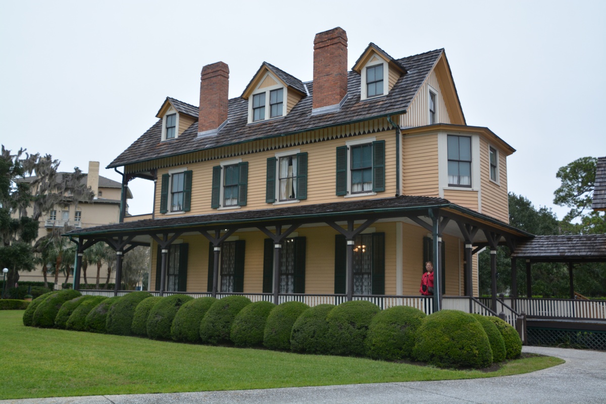 F Jekill Island Dubignon Cottage 