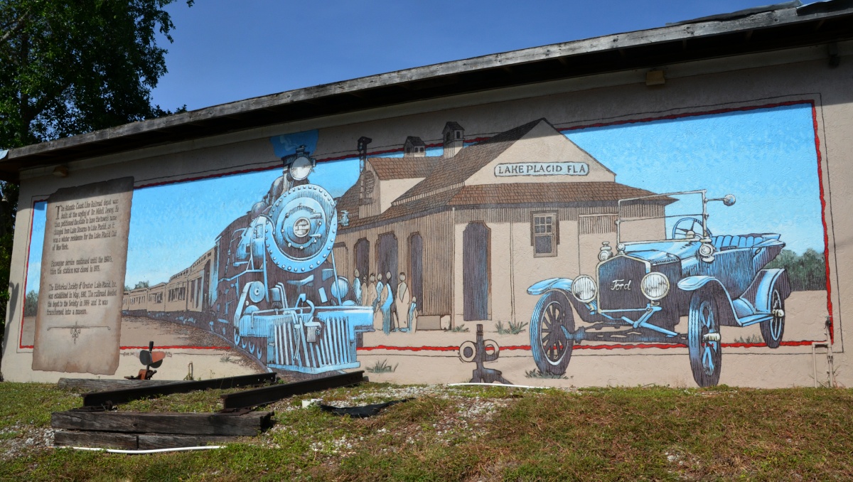 J Lake Placid Mural 9849